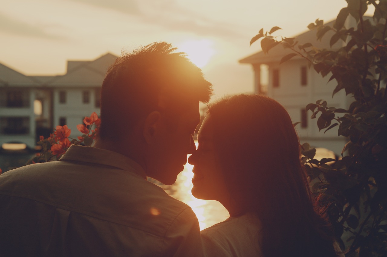 Read more about the article Navigating the Dating Scene: How to Date After 50 Successfully